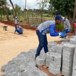 Pavimentação da “Estrada da Vila Rural” tem início